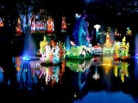 chinese-lantern-festival-2008-water lantern