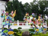 The picture of Lantern SAFARI 2005 -  production process  in Singapore Chinese Garden