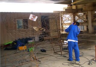 According the lines which is on the groud to Modeling and welding. - Chinese Lantern Craft According the lines which is on the groud to Modeling and welding. - Chinese Lantern Craft