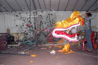 Fitting up the lanterns with bulb, and simple paperhanging. - Chinese Lantern Craft Fitting up the lanterns with bulb, and simple paperhanging. - Chinese Lantern Craft